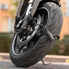 Jak kotwa motocyklowa może ochronić Twój motocykl przed kradzieżą